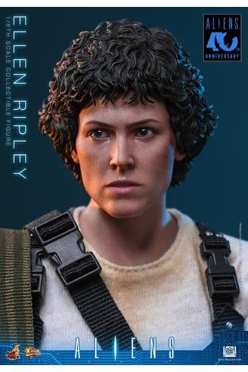 Ellen Ripley 1/6 - Alien - Movie Masterpiece - Hot Toys - Mix-Image ...